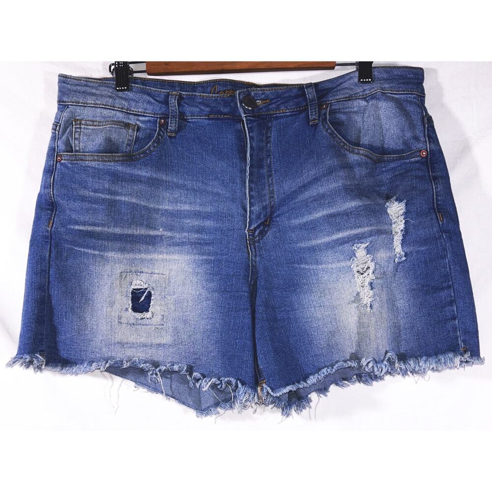 Copperflash Women's Size 16 High Rise Distressed Denim Shorts